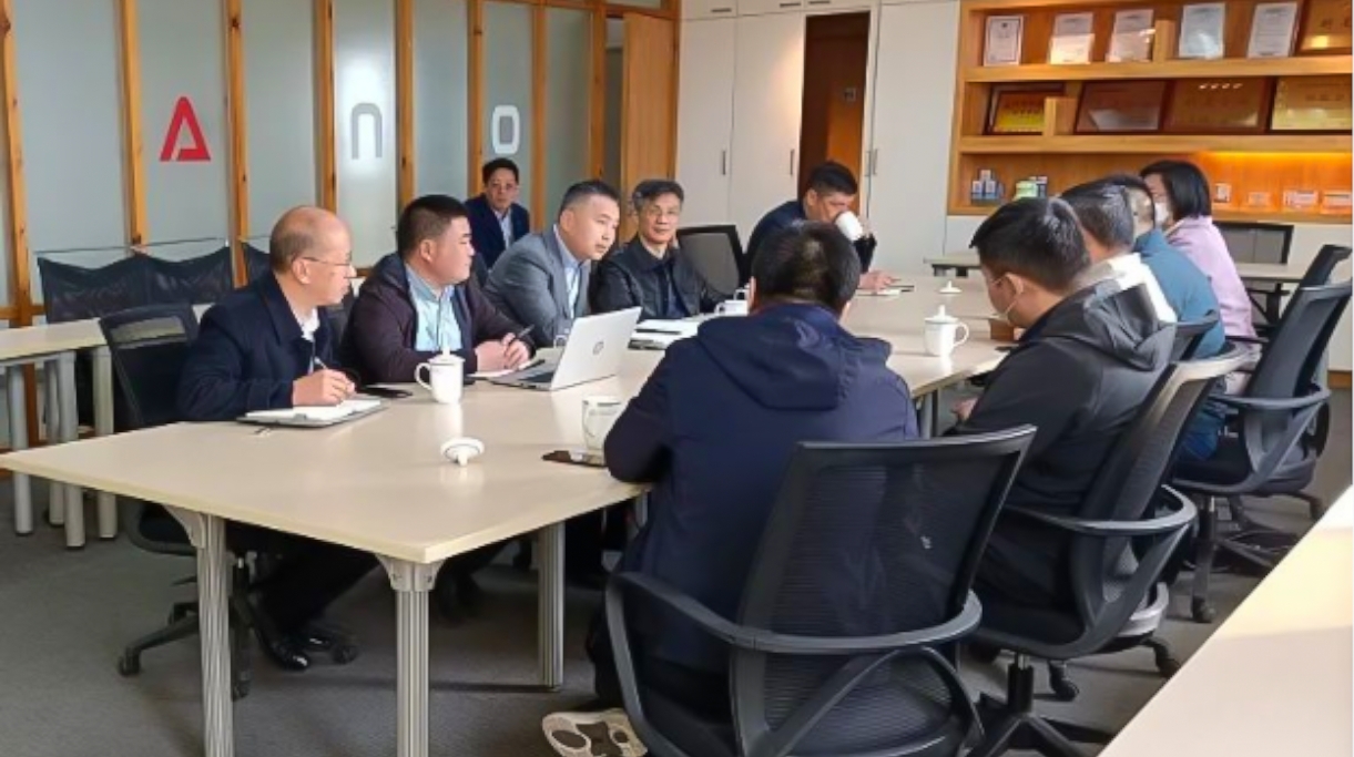 江苏省安全生产督导组莅临球友会公司开展安全生产督查